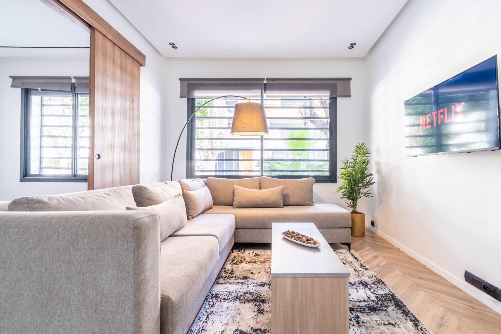 Apartment Moderne Et Romantique A Riviera *