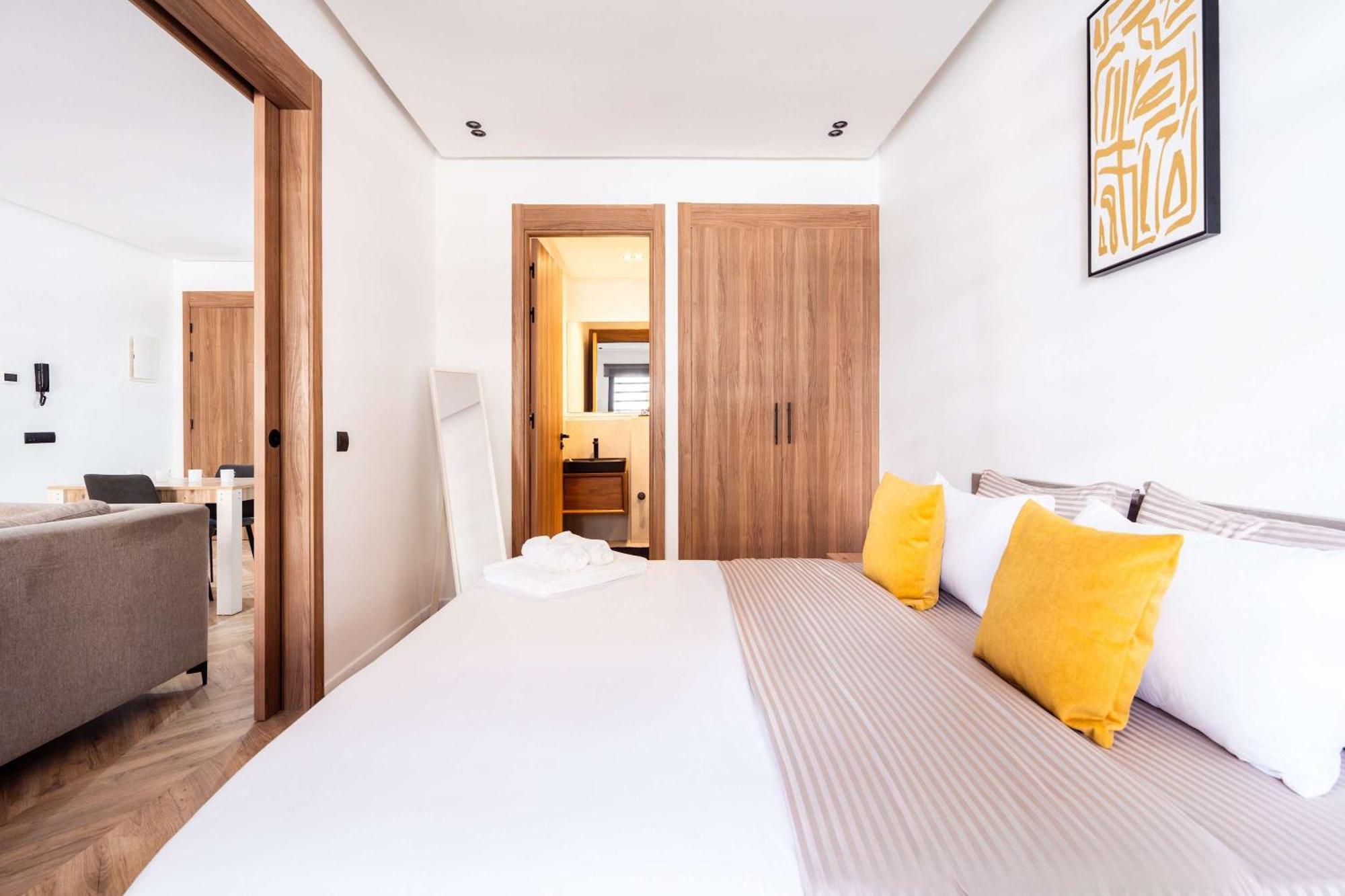 Moderne Et Romantique A Riviera *